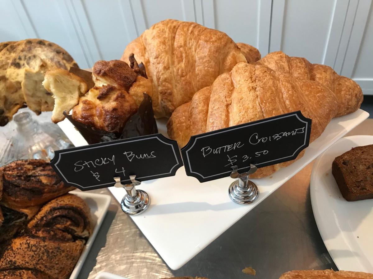 Le Paris Cafe Opens In Napa Food Napavalleyregister Com