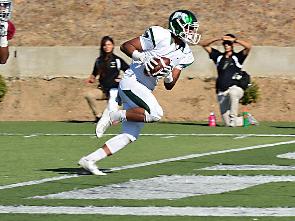 Justin Grad Armstrong Brown Finally A Div I Football Player
