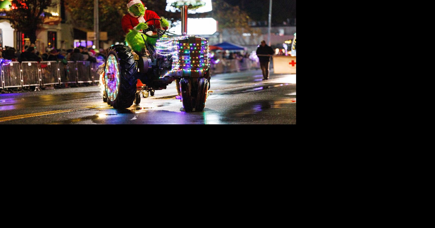 Calistoga Lighted Tractor Parade