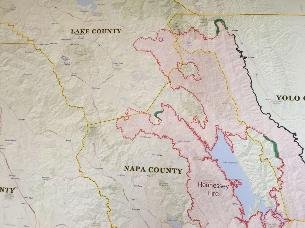 Cal Fire Reports 2 100 Personnel Fighting Hennessey Fire News Napavalleyregister Com