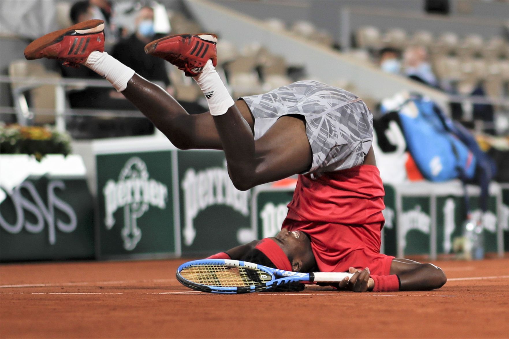 French Open Tennis Djokovic forgets DQ, leaves Ymer suffocated