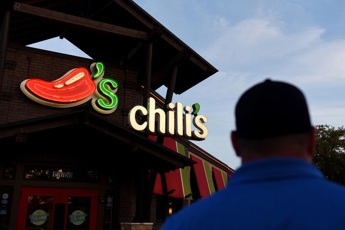 chilis customer service