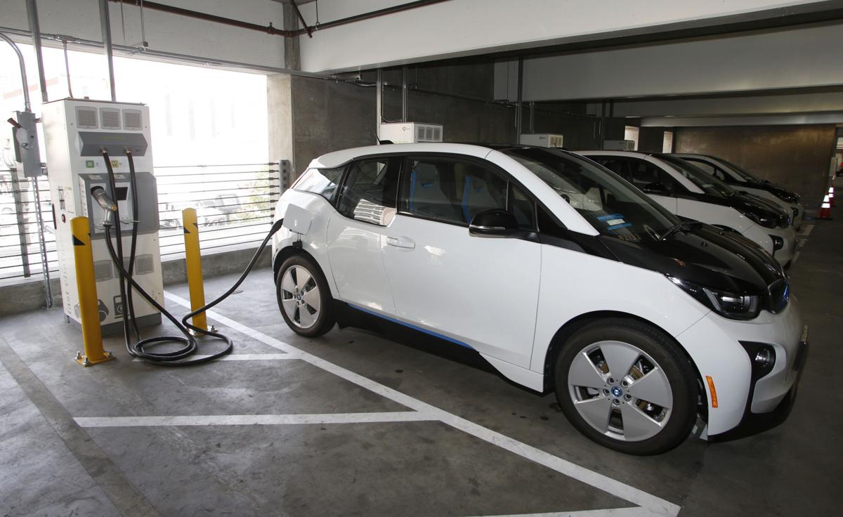 9 2016 Bmw I3 Electric 4 Door Hatchback Napavalleyregister Com