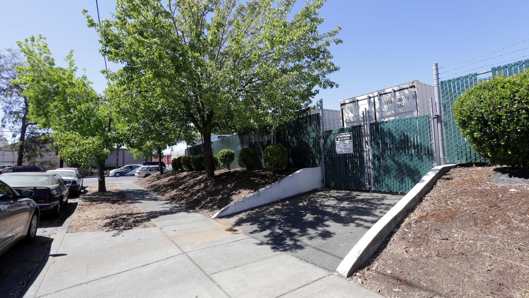 Napa rejects cannabis dispensary plan in dispute over minimum distance from school - Vimarsana News