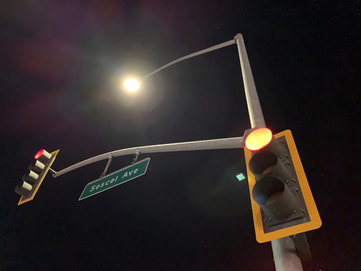 Reflectors on Caltrans traffic signals in Napa