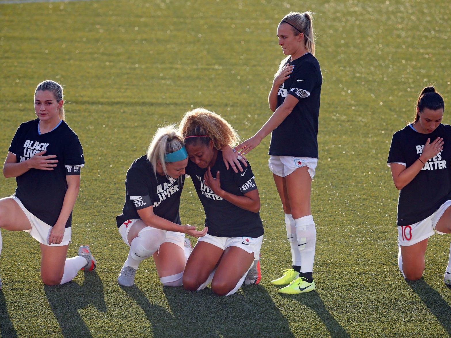 Pro Sports Discourse Over National Anthem Looms For Nba Other Leagues Sports Napavalleyregister Com