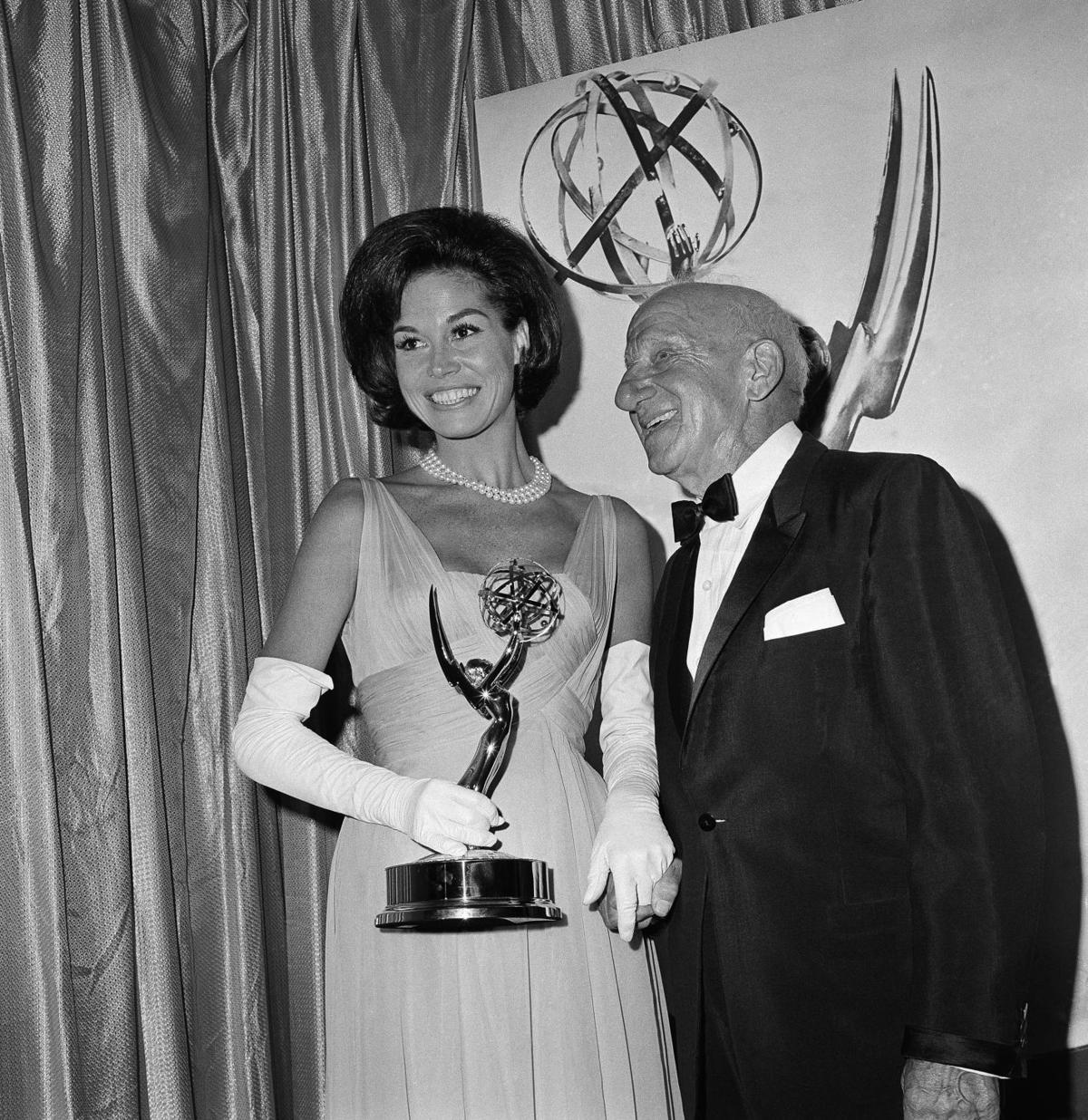 Photos Mary Tyler Moore 1936 2017 Entertainment