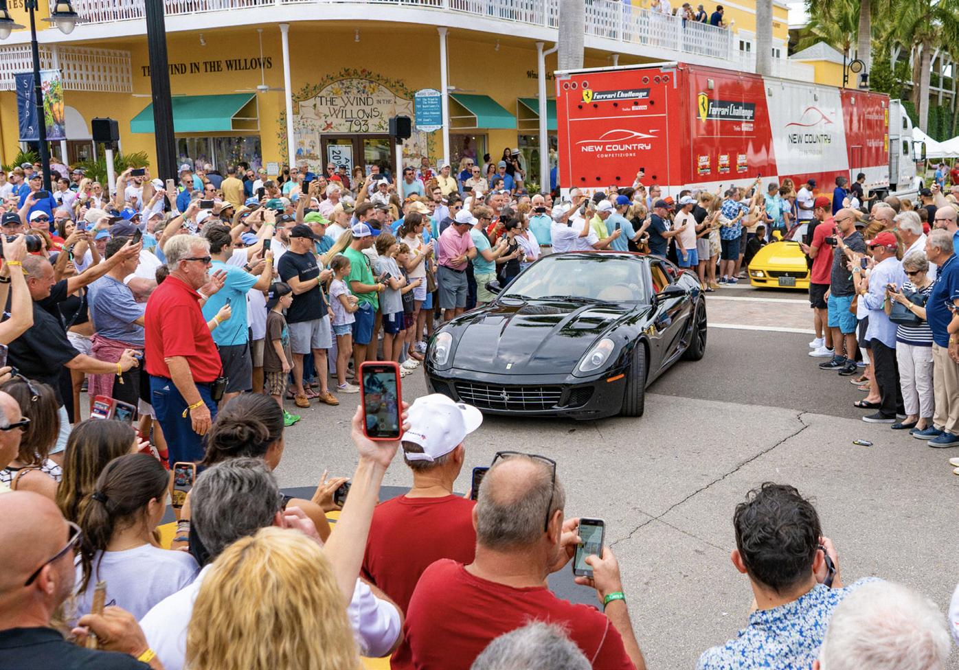 C8 Corvettes and wide body cars in Naples, FL, image size:1396x976