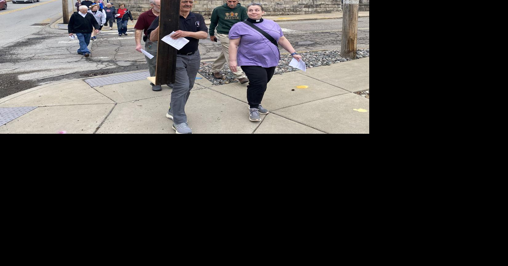 Walkers cover city in prayer