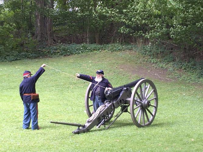Battery B descendant 'joins' reenactor unit in Enon Valley Local