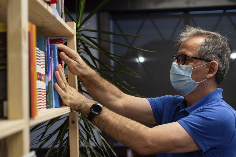 Read all about it Pop-up bookshop opens inside sandwich shop