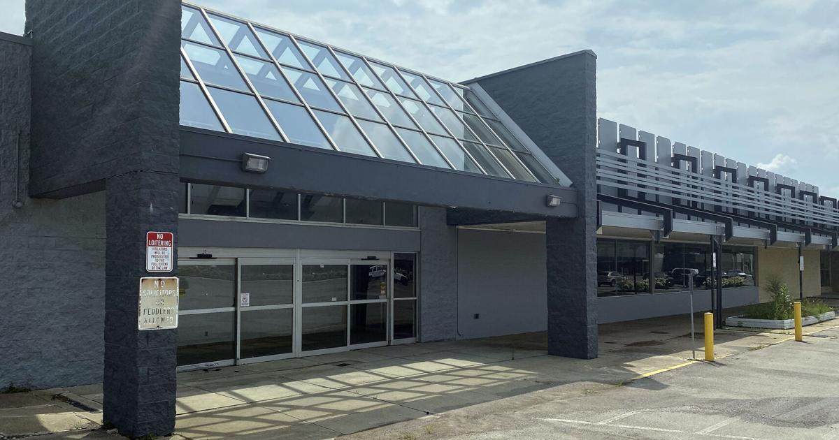 ELLWOOD Group buying Shenango Commons parcel