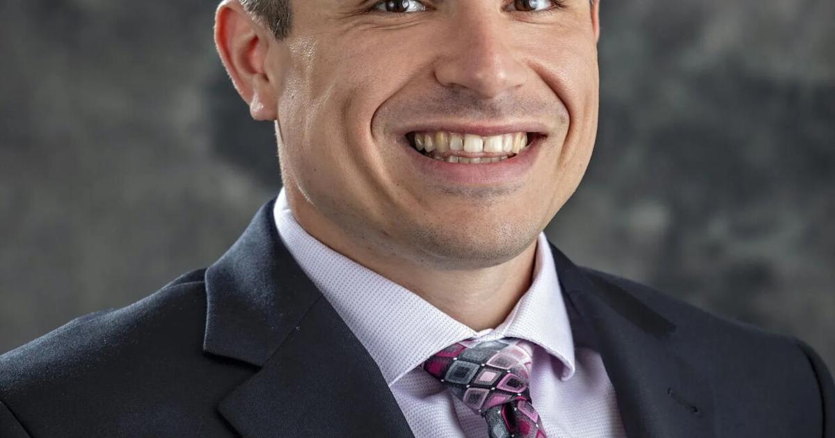 Henry Root Attorney Attorney with local roots receives award | Lifestyles | ncnewsonline.com
