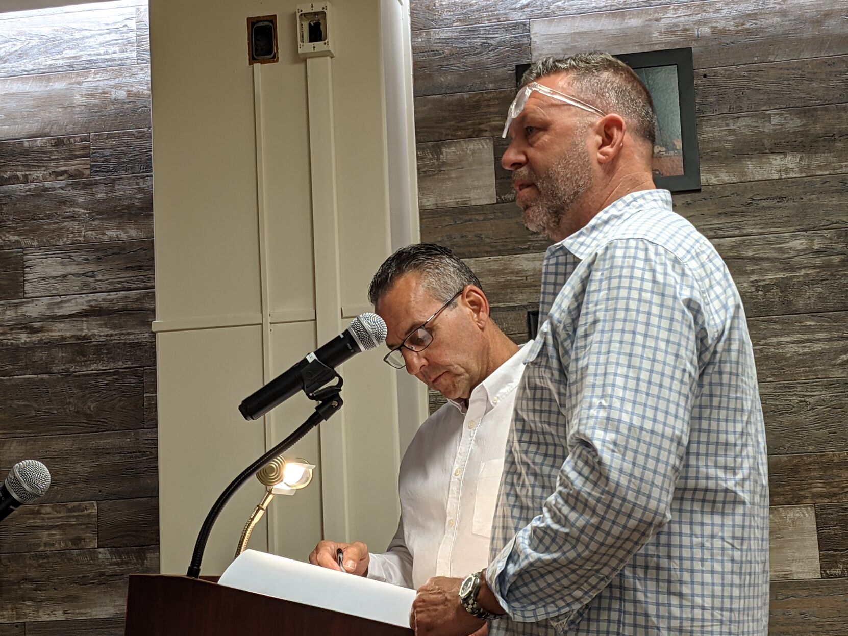 Planning commission gives OK to gas station rebuild, barber shop ...