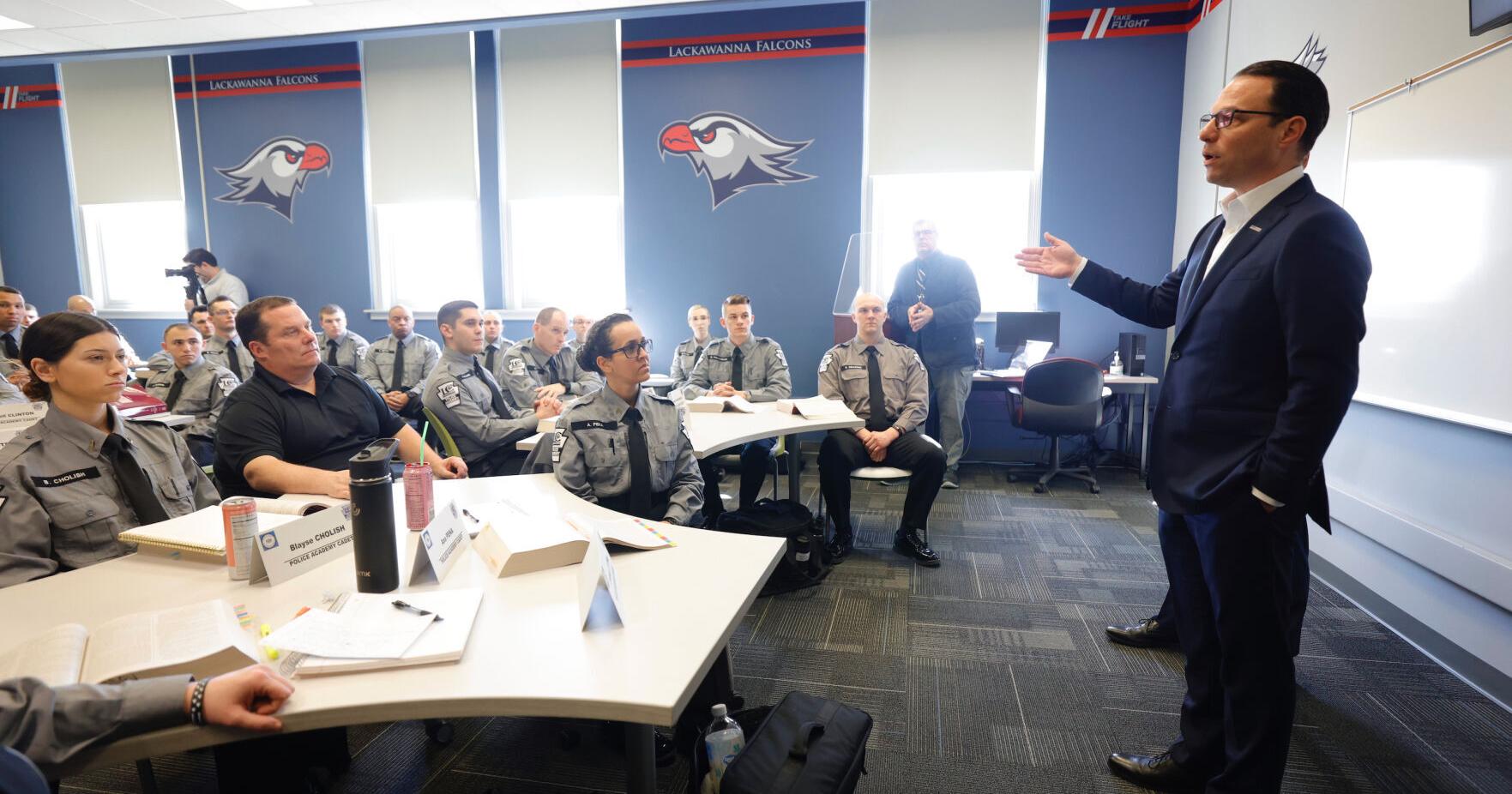 Pa. lawmakers weigh cut to minimum police cadet fitness, education standards - Vimarsana News