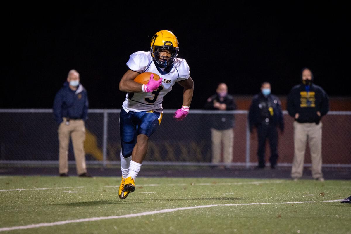 WilmingtonVsFarrell-TM-6.jpg