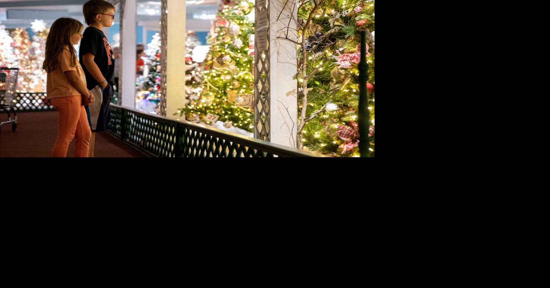 An enduring tradition Kraynak’s Christmas celebration returns for another holiday season