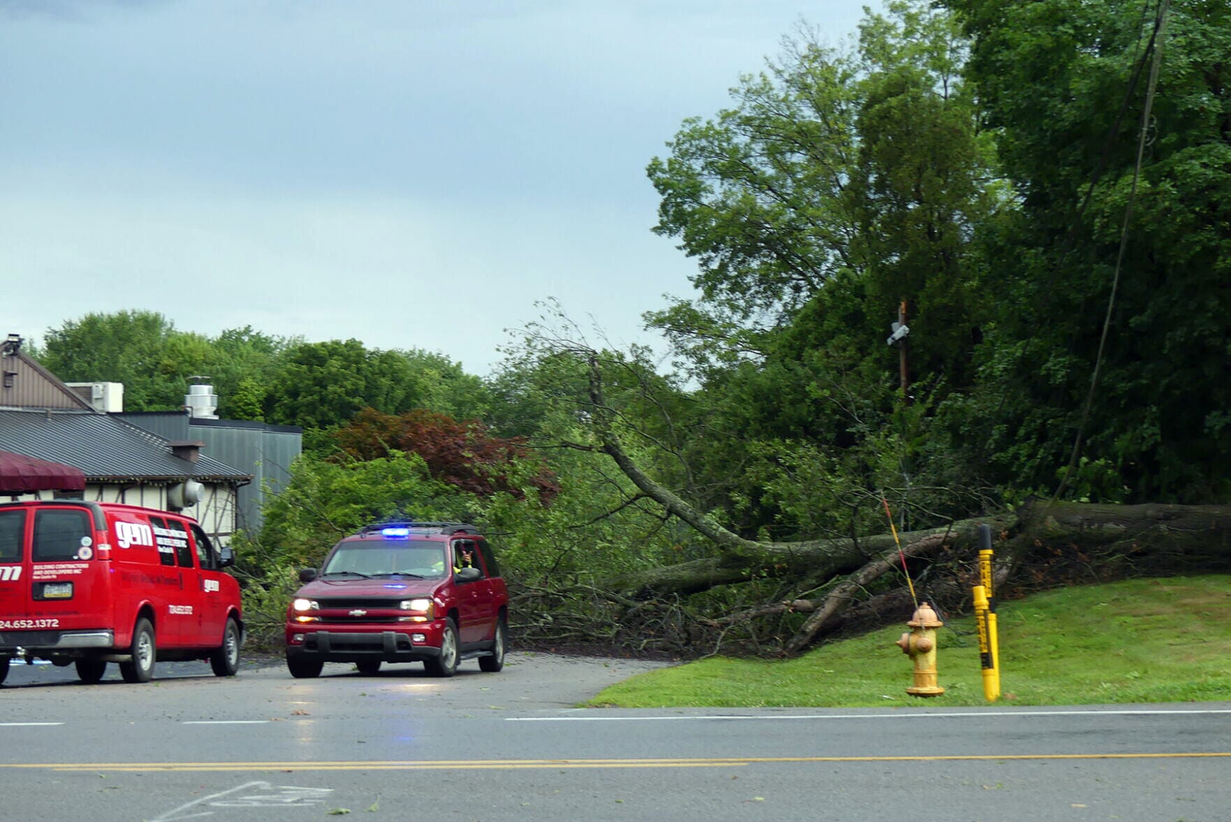 Tuesday storms cause damage, power outages | Local News | ncnewsonline.com