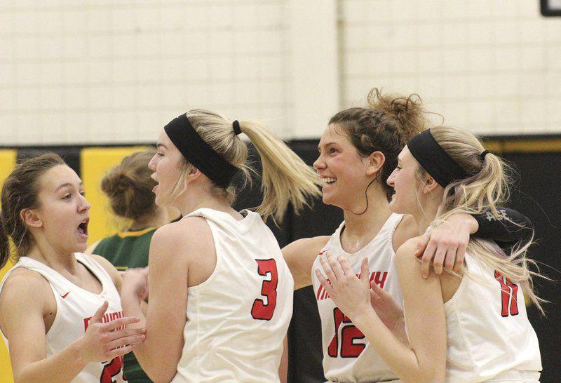 Mohawk Girls Reach State Quarterfinals With Win Local Sports Ncnewsonline Com