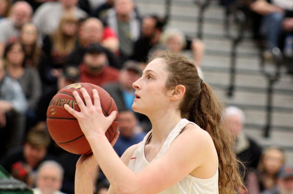 Girls Basketball Mohawk Vs Carlynton Tipoff Ncnewsonline Com