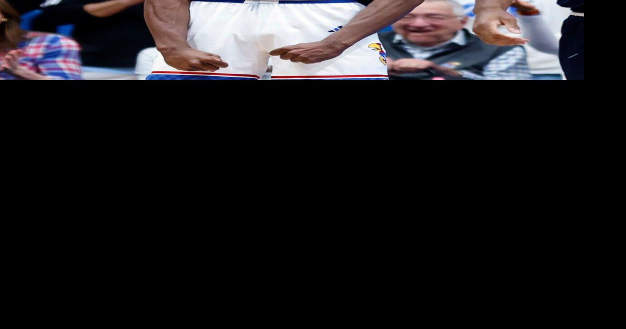 Men’s Basketball Notebook | Kansas utilizing Allen Fieldhouse to gain ...