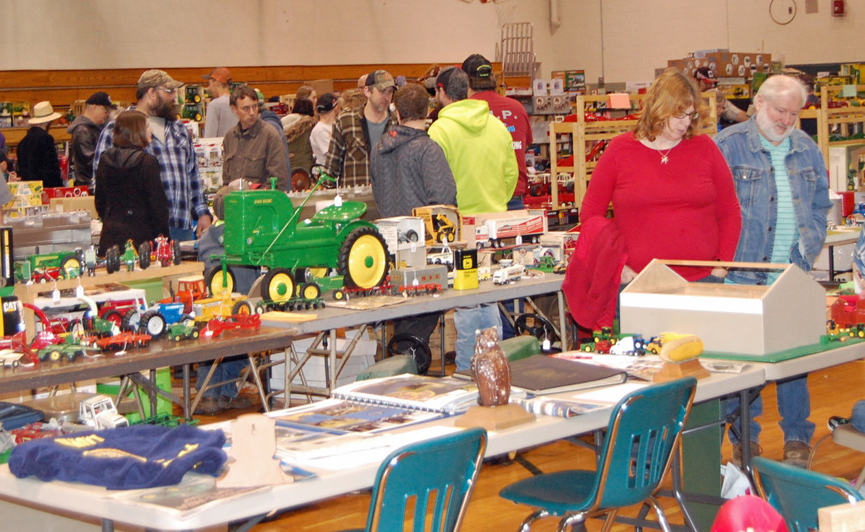 farm toy table