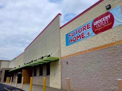 Newmark Negotiates Sale of 24,867-Square-Foot Retail Center in