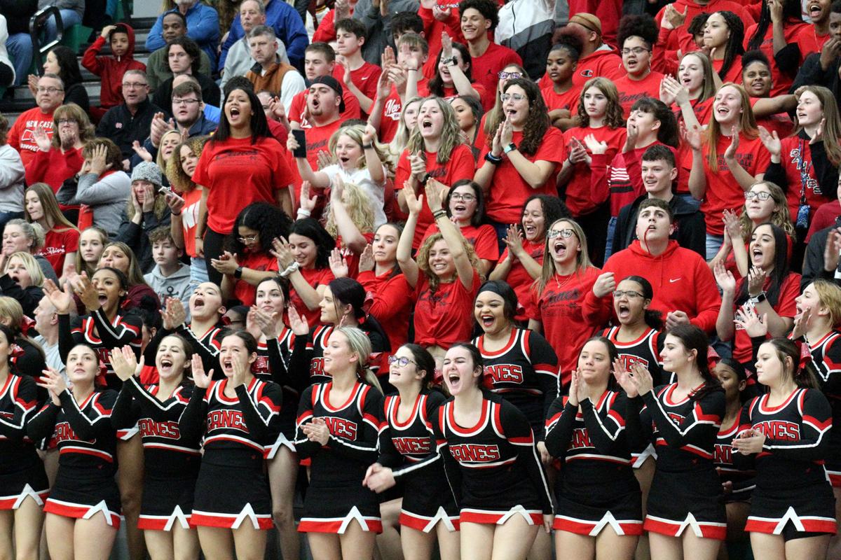 New Castle fans