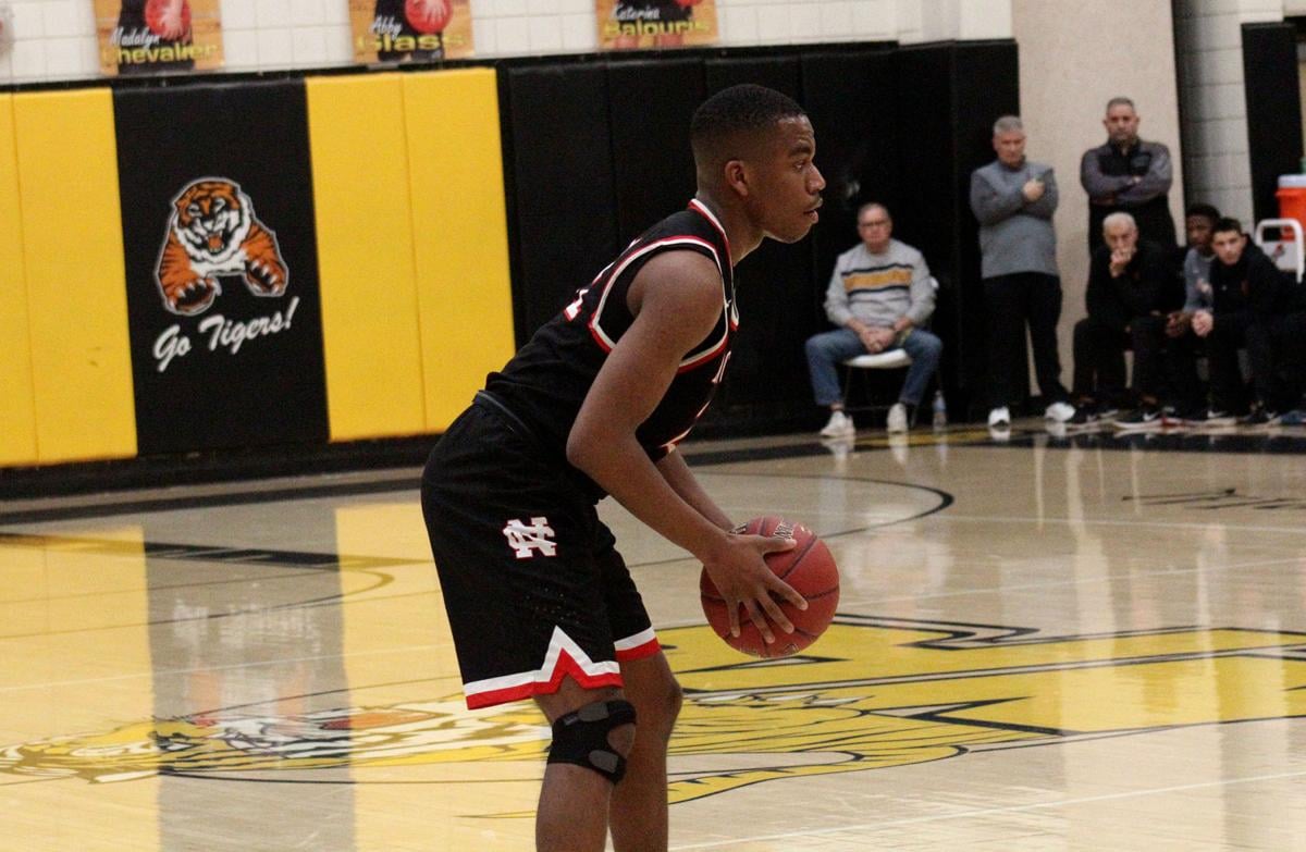 Isaiah Carter