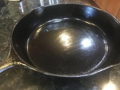 Wagner Ware Sidney O 1058 X 8 10 Inch Cast Iron Skillet 
