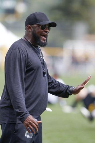 Steelers don 'DD' sticker on their helmets in honor of the Darryl Drake -  Behind the Steel Curtain