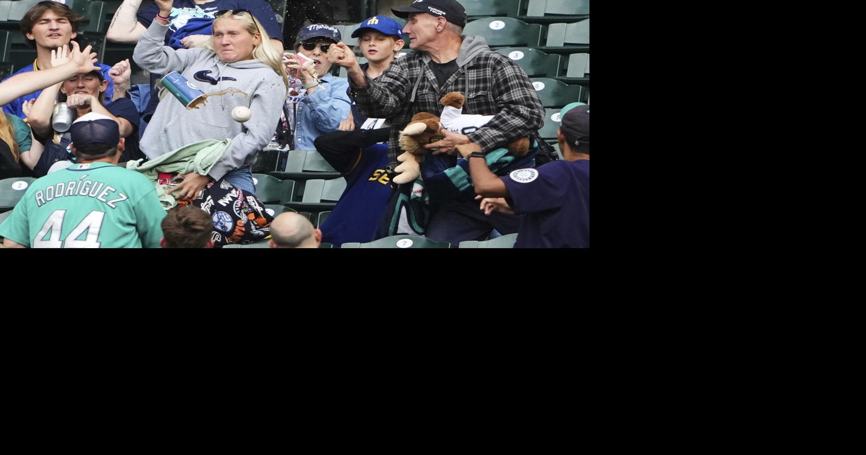 APTOPIX Royals Mariners Baseball