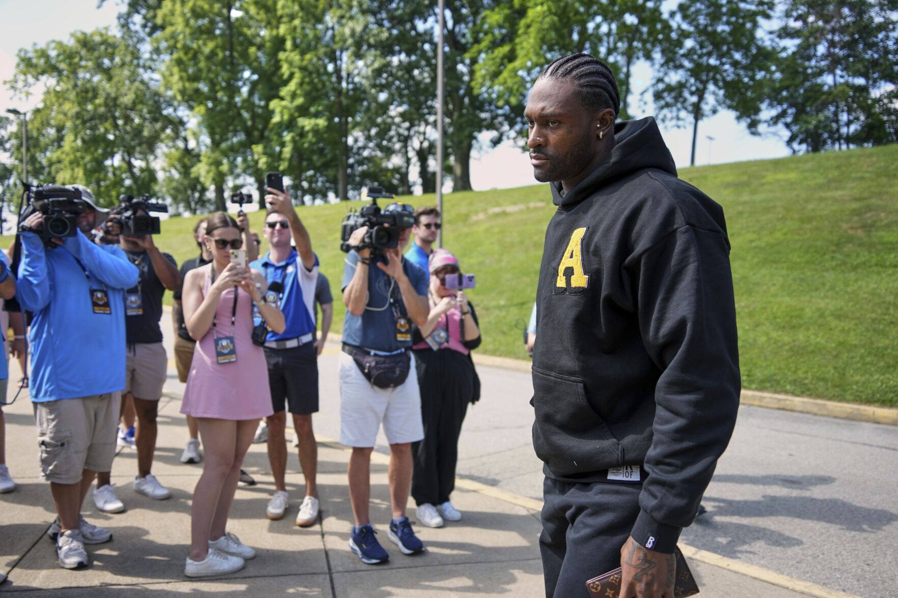 Steelers New Look Football | National Sports | ncnewsonline.com