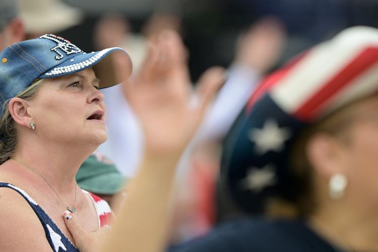 Thousands flock to the National Mall in Washington for an America ...