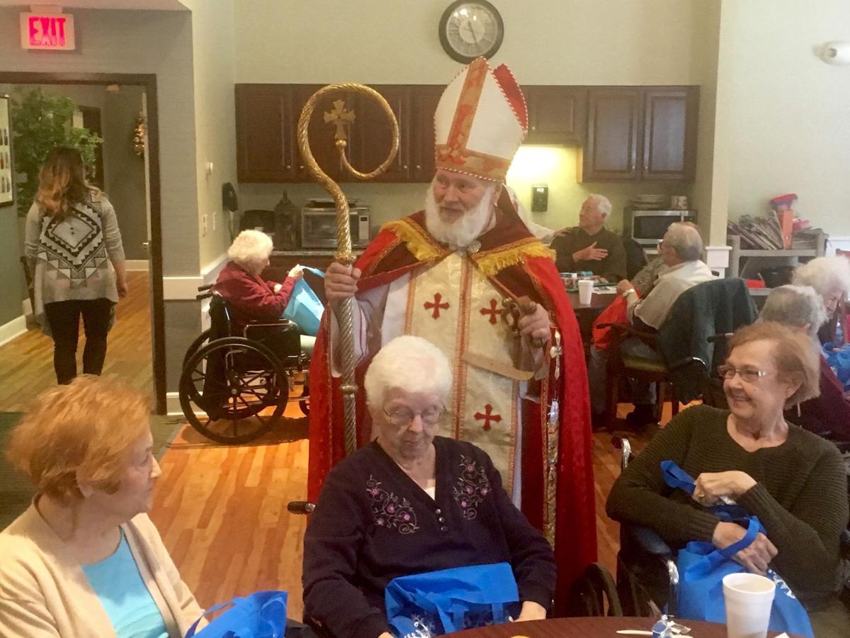 Video St Nicholas Polish Falcons Deliver Presents To Two Senior Care Facilities News Ncnewsonline Com