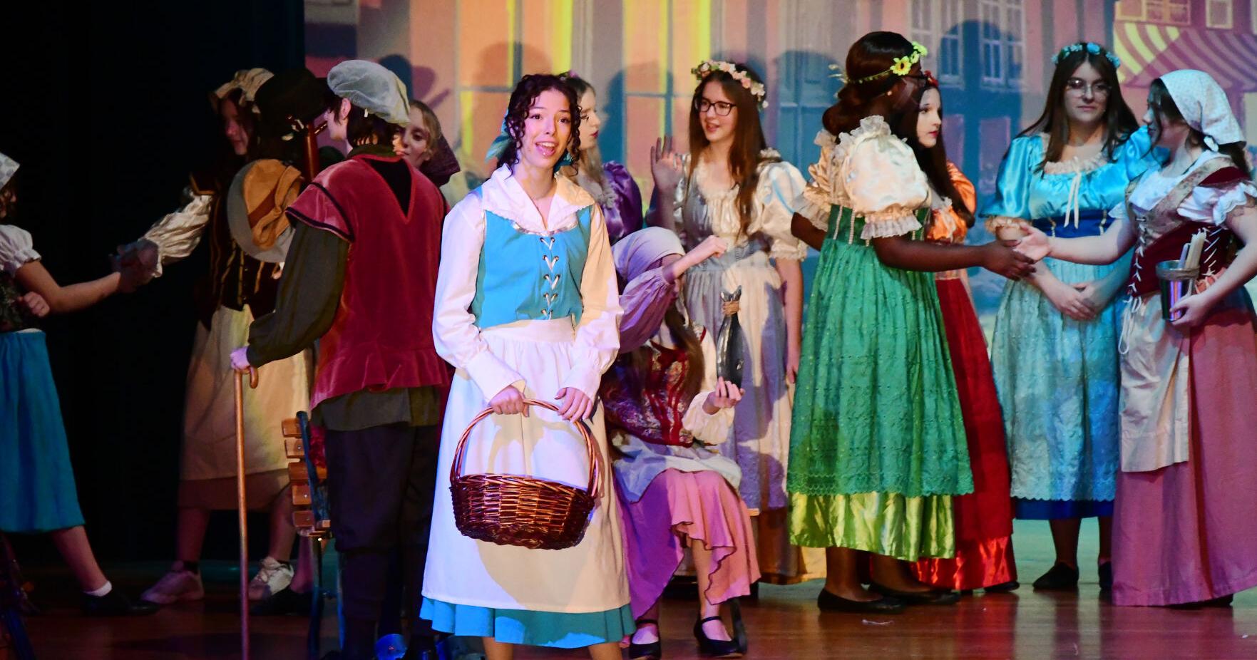 Union invites guests to 'Beauty and the Beast' - Vimarsana News