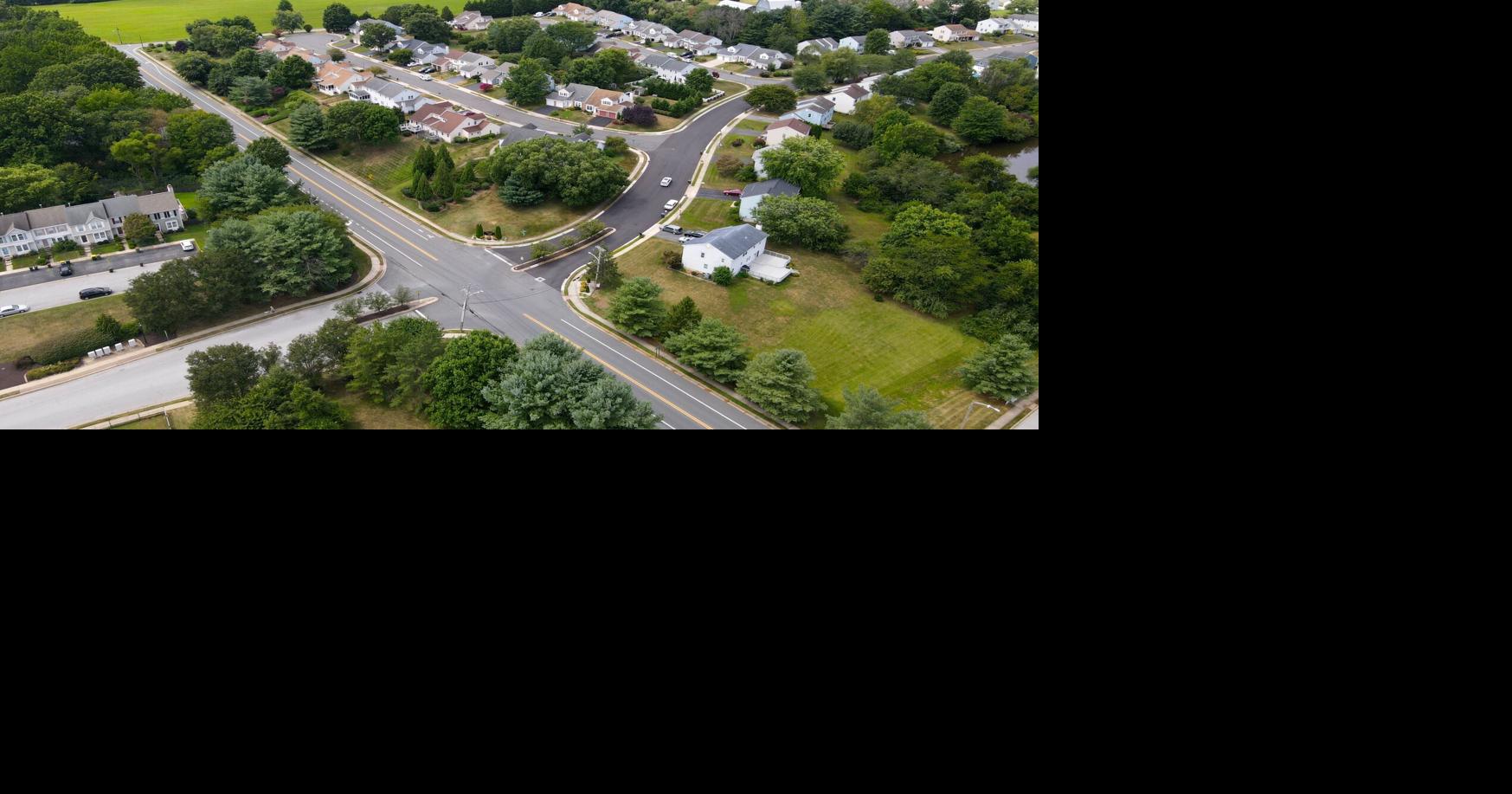 Committee puts the brakes on Barksdale Road stop sign proposal News