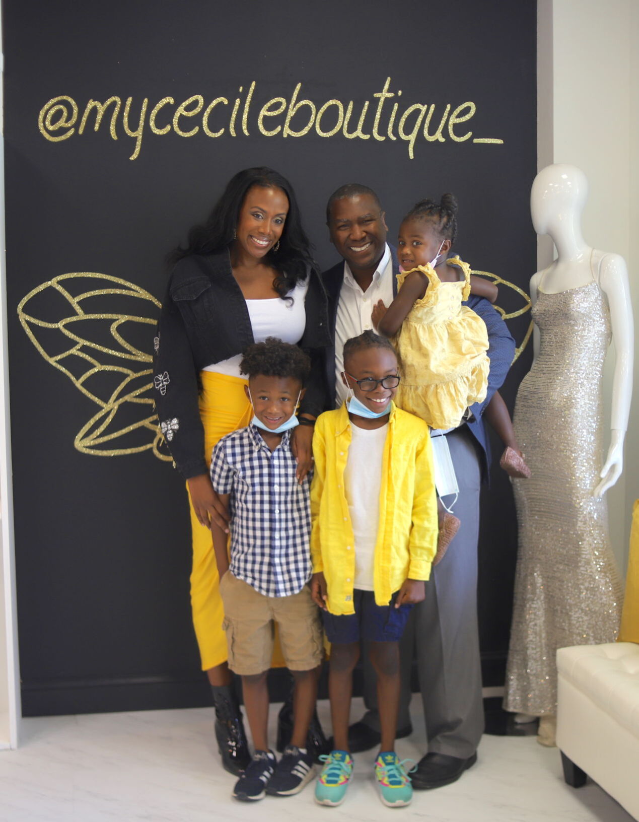 Pageant boutique opens in Shoppes at Louviers News