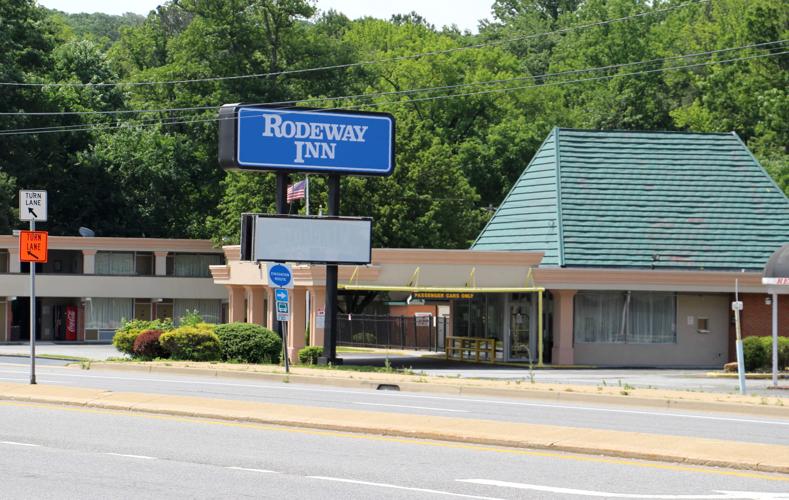 Former Rodeway Inn manager patronizedat the motel court