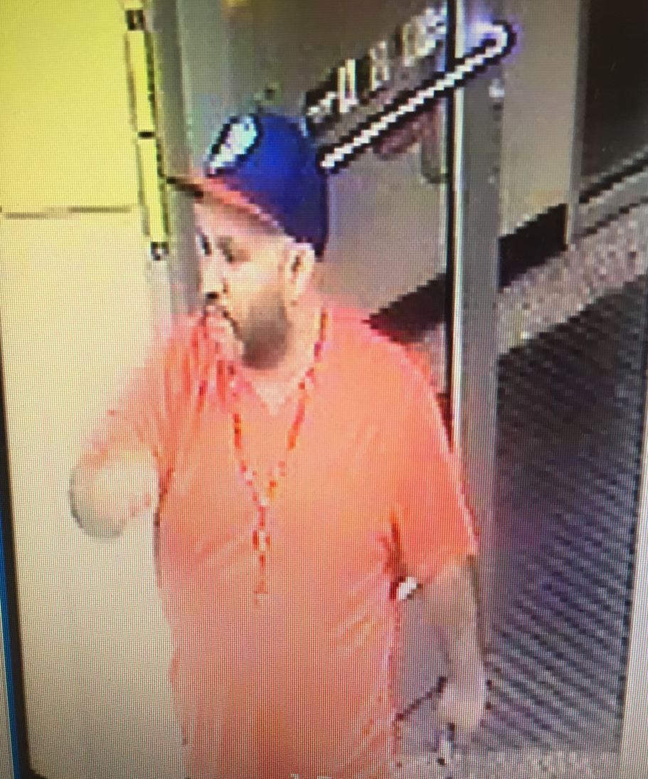 Police Seek Help Identifying Man Who Stole Wallet At Wawa News 5819