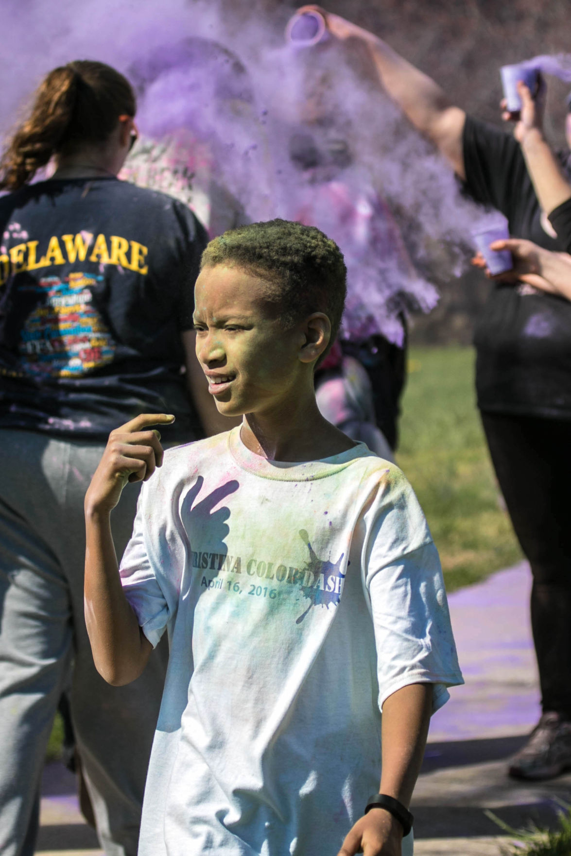 McVey Elementary School hosts color run News