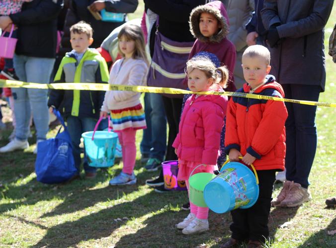 Hundreds attend Newark's annual Easter egg hunt | News ...