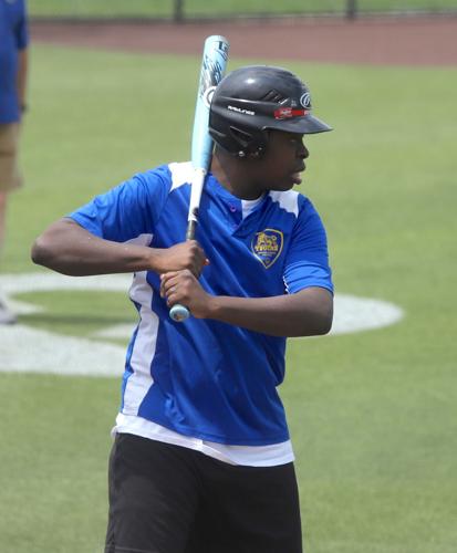 500 Special Olympics athletes compete in annual Summer Games in Newark ...