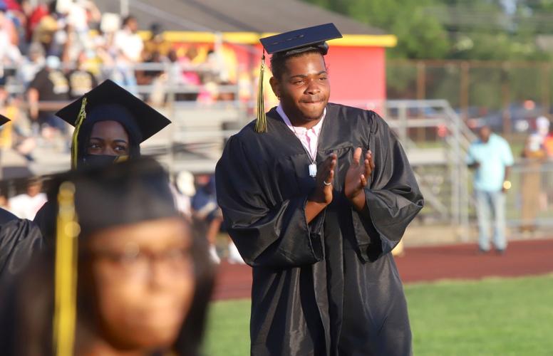 Photo gallery Newark High School graduation