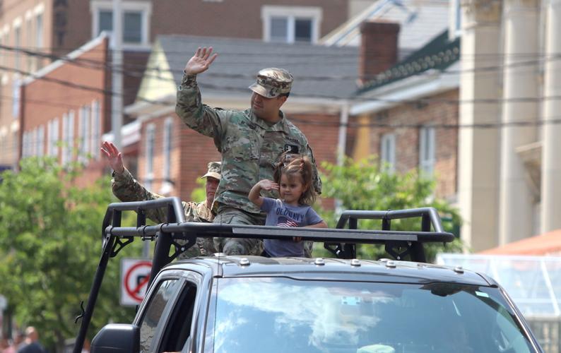 Newark's annual Memorial Day parade honors the fallen News