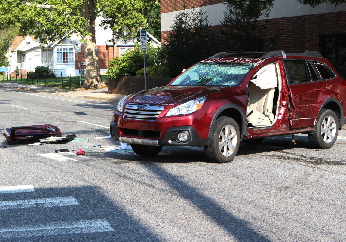 Woman Cited In Crash That Flipped Suv News 4386