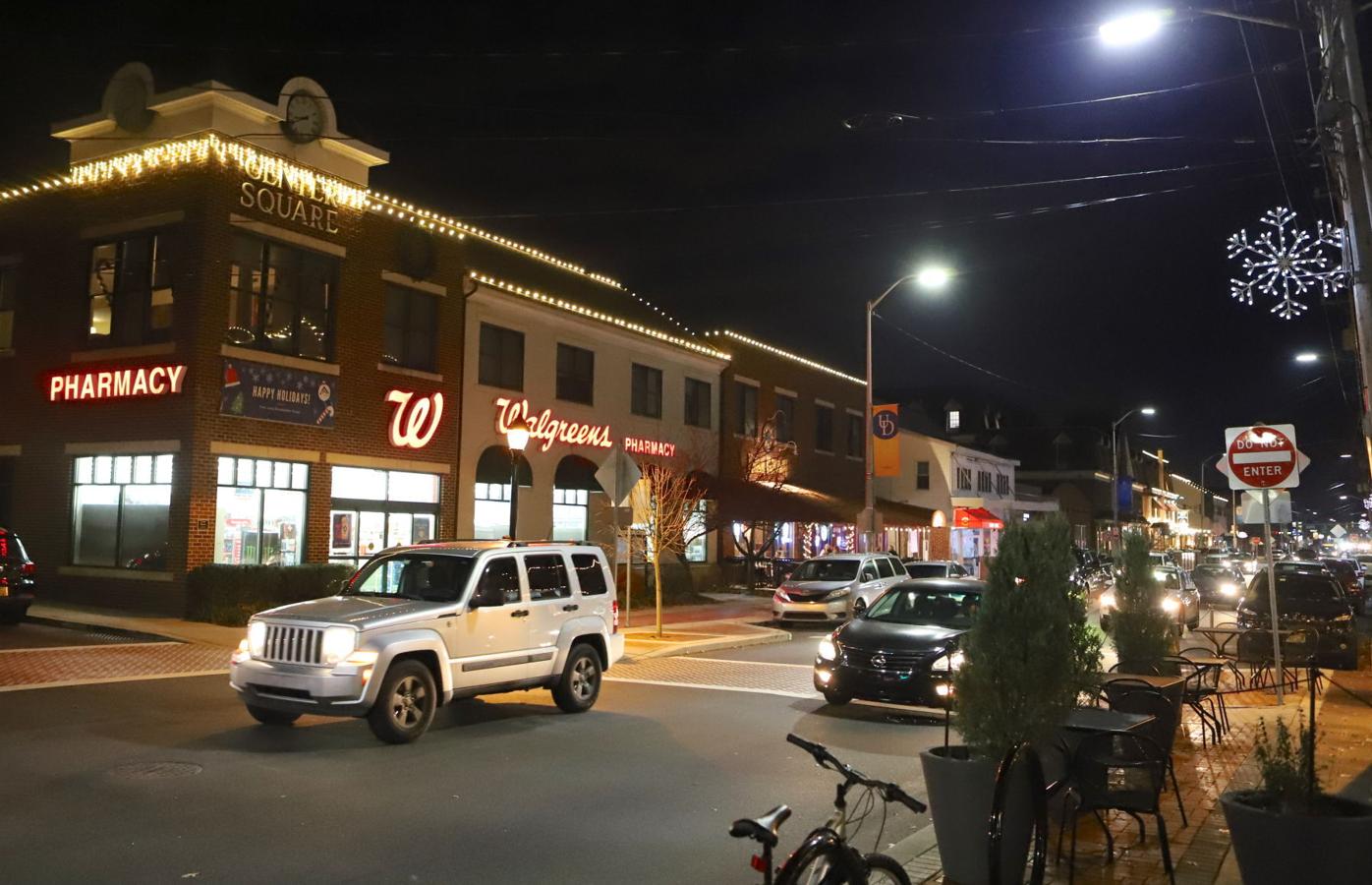 Festival of Lights Newark homes decked out for Christmas News