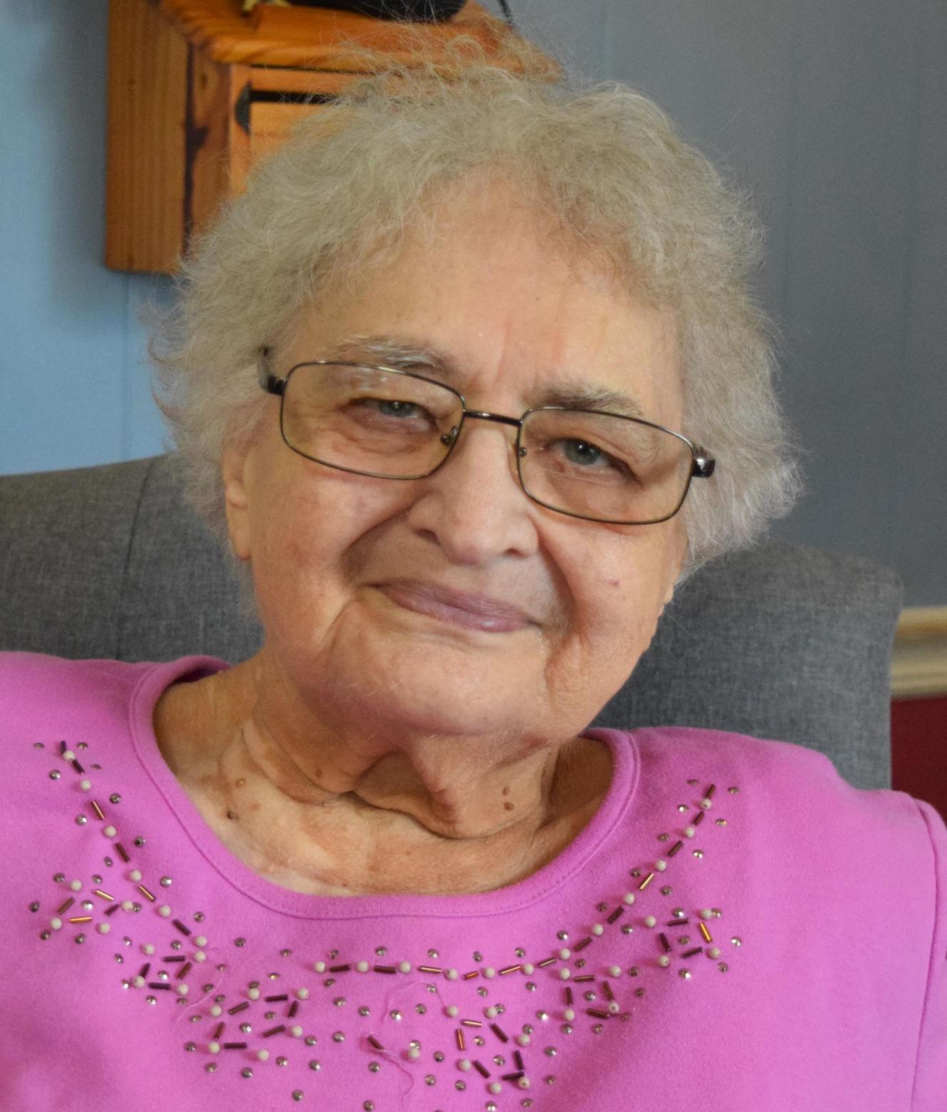 Jean Helen Quirk Obituaries