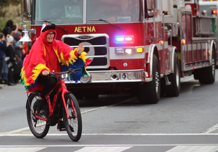Newark's Halloween parade draws thousands of colorful characters News