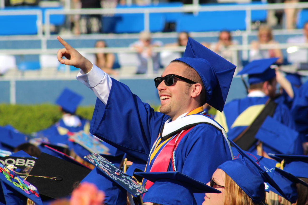 UD commencement News Gallery